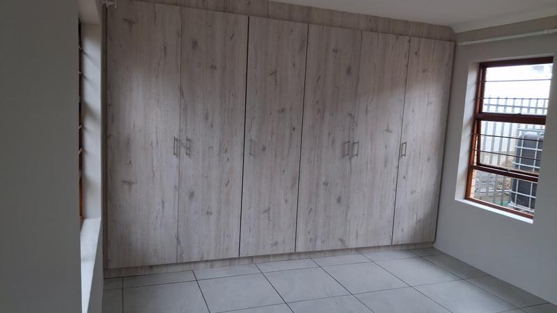 2 Bedroom Property for Sale in Wavecrest Eastern Cape